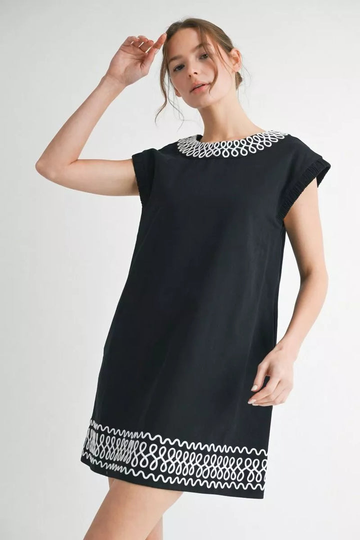 Looping Ribbon Applique Sheath Dress