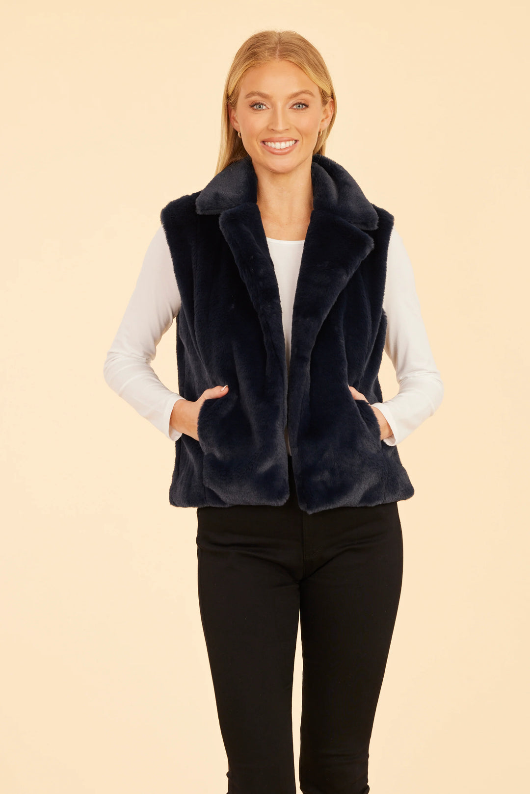 Faux Fur Notch Collar Vest Dolce Cabo Southern Style Winter navy