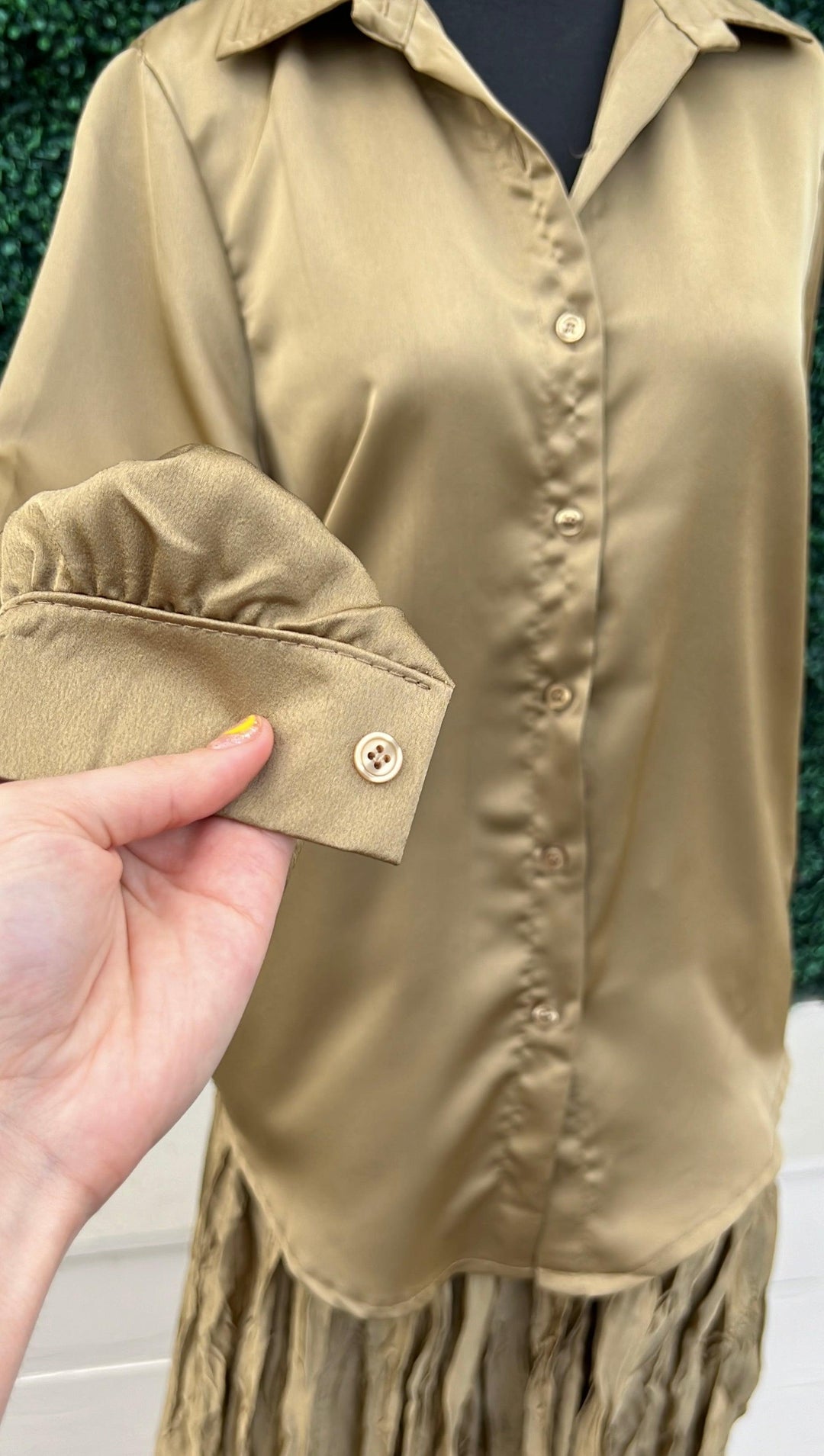 Gold Satin Button Up Shirt | Made in Italy/Les Importations | Boutique Gold / XS Gold Satin Button Up Shirt | Made in Italy/Les Importations | Boutique Gold / XS