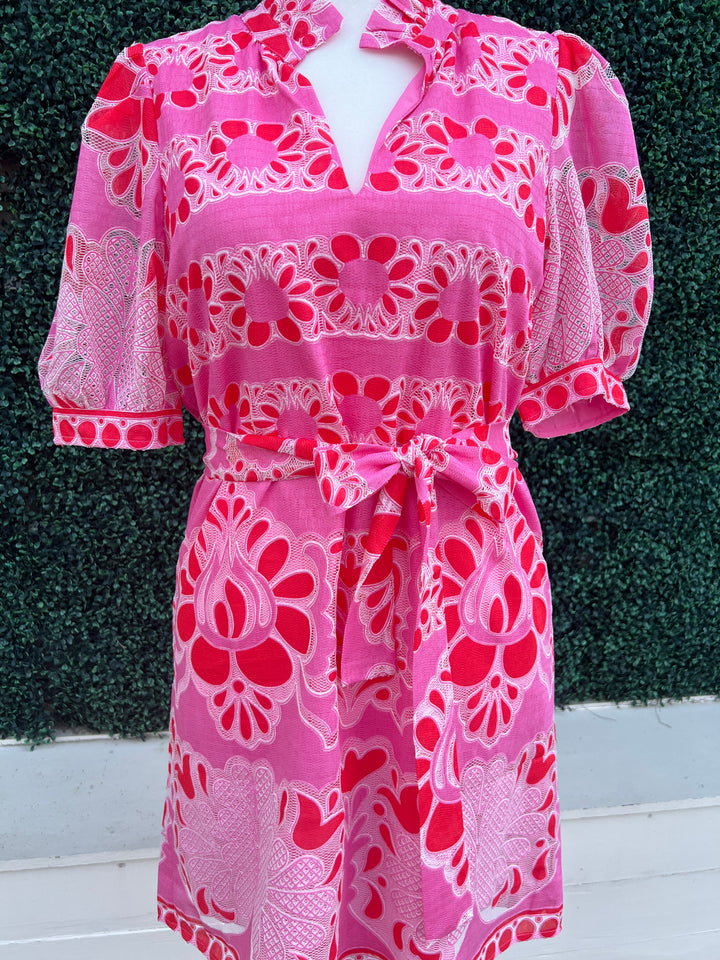 Petal Lace Sheath