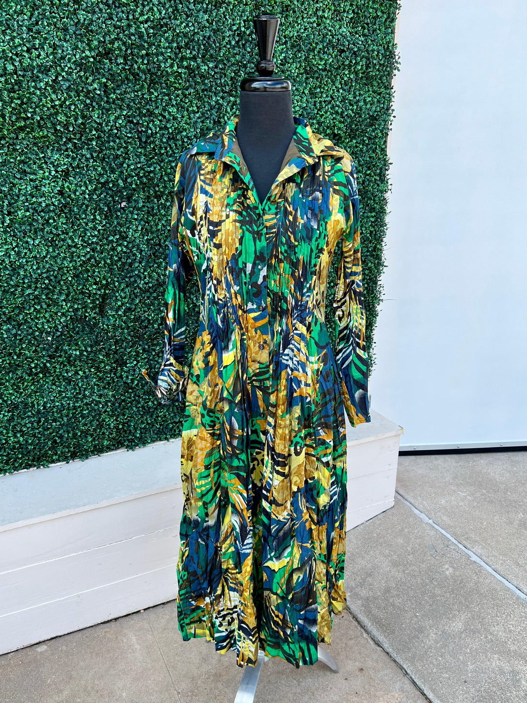 Green Sam Maxi Dress | Dress Addict Brand | Fall Dresses Boutique Green/Blu Print / Xs Green Sam Maxi Dress | Dress Addict Brand | Fall Dresses Boutique Green/Blu Print / Xs
