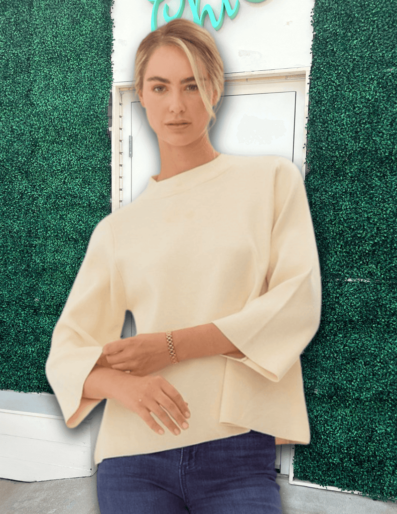 新品タグ付CLANE BELL SLEEVE TURTLE KNIT TOPS CLANE（クラネ）の「BELL SLEEVE TURTLE KNIT TOPS（ニット/セーター