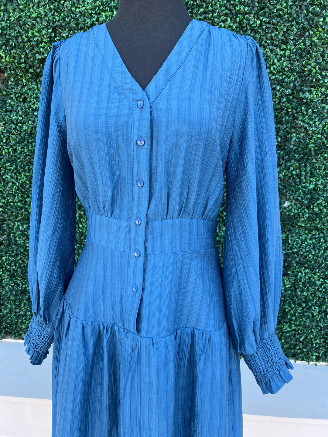 Hourglass Dusty Blue Dress | High End Women's Online Boutique | Jade Trs Chic Boutique Hourglass Dusty Blue Dress | High End Women's Online Boutique | Jade Trs Chic Boutique