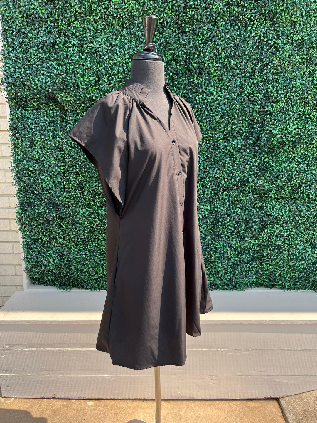 Black Fit & Flare Dress | Entro Brand | Tres Chic Boutique Trs Chic Boutique Black Fit & Flare Dress | Entro Brand | Tres Chic Boutique Trs Chic Boutique