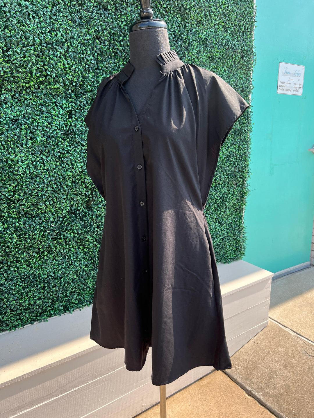 Black Fit & Flare Dress | Entro Brand | Tres Chic Boutique Trs Chic Boutique Black Fit & Flare Dress | Entro Brand | Tres Chic Boutique Trs Chic Boutique
