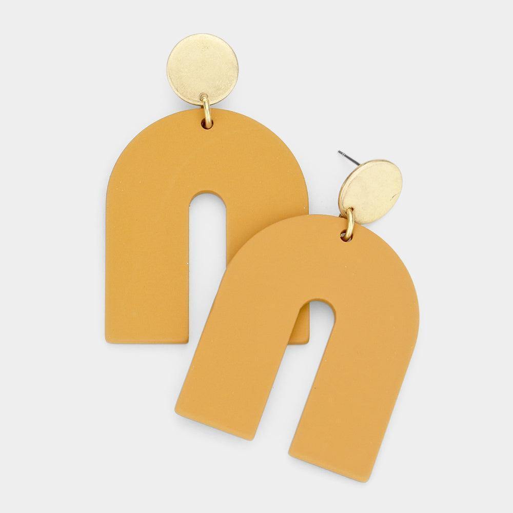 Arched Dangle Earrings - Très Chic