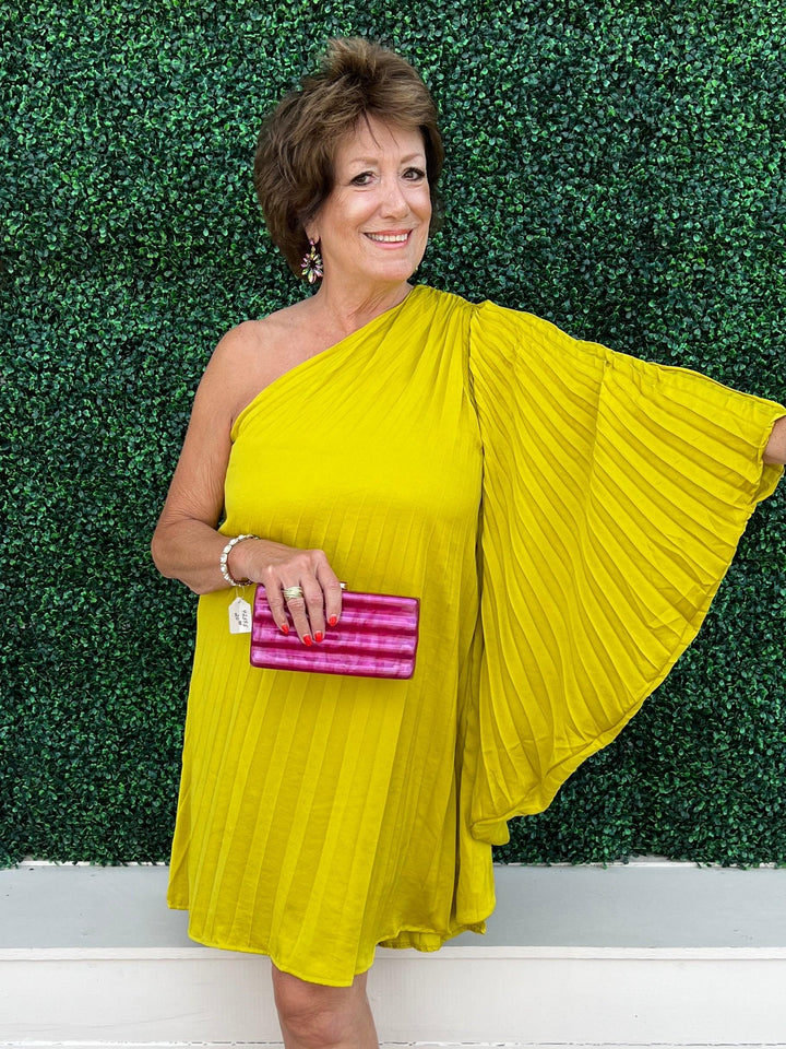 dress and cocktail event accessories boutique near me cult gaia look alike clutch magenta