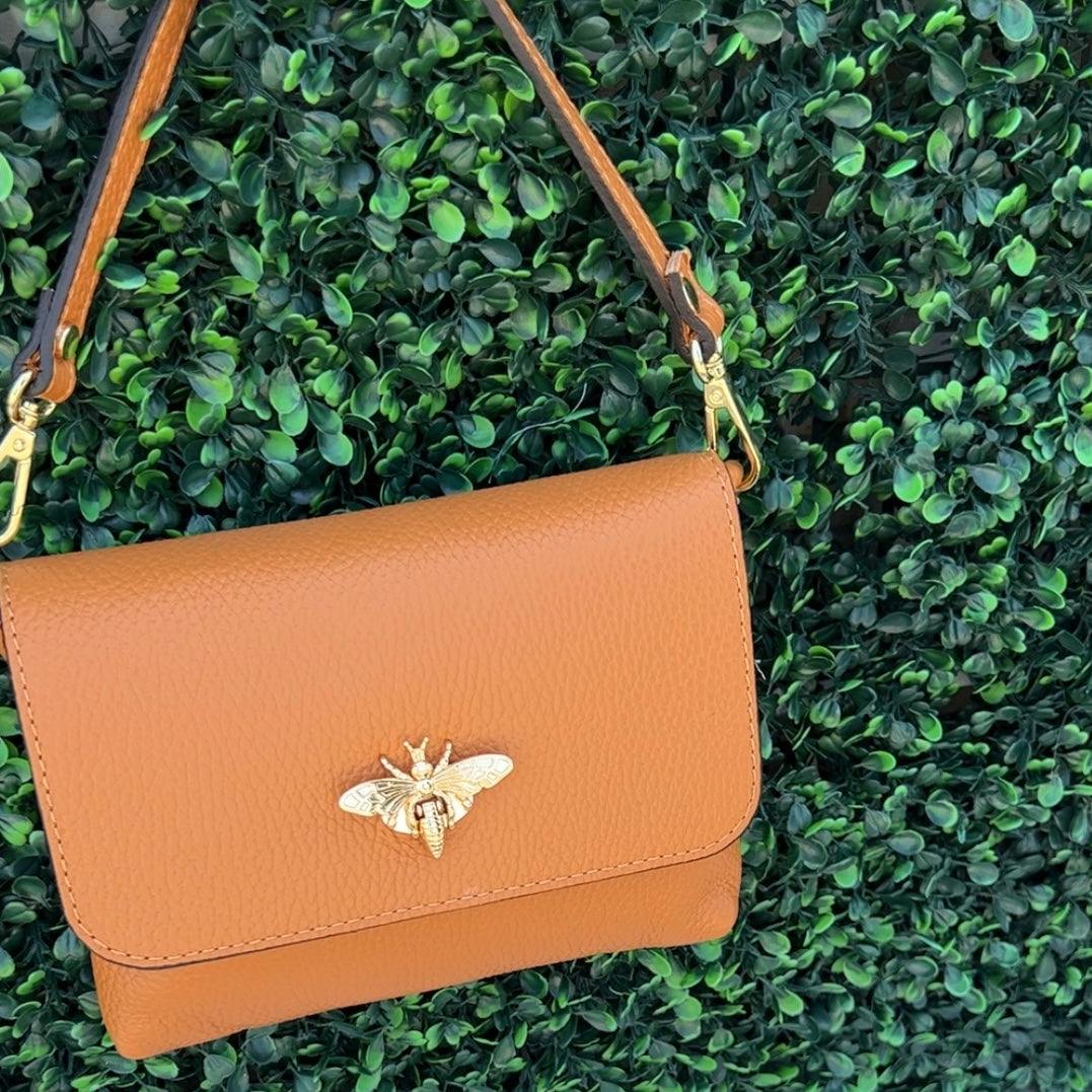 leather bee clasp bag boutique camel