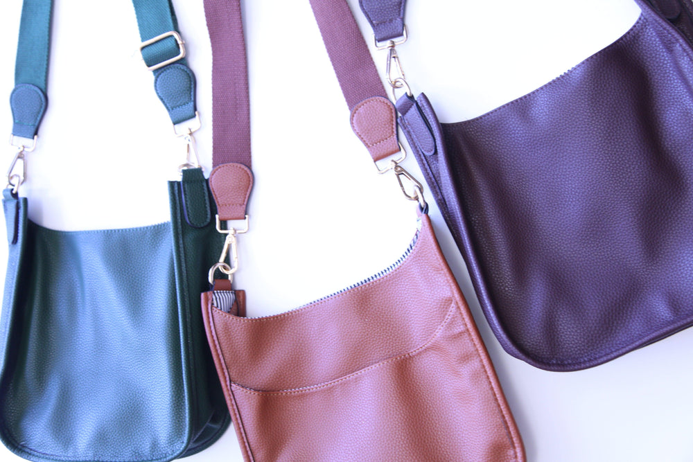 Mix and match this tres chic bag with other purse straps to match every outfit