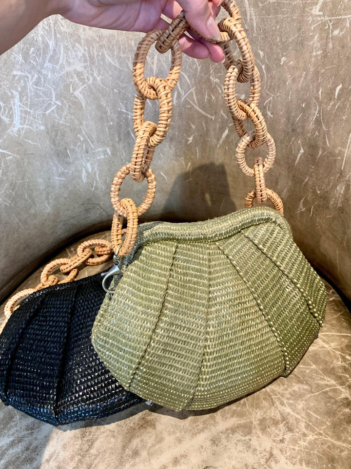 Straw bag in black and olive green for summer