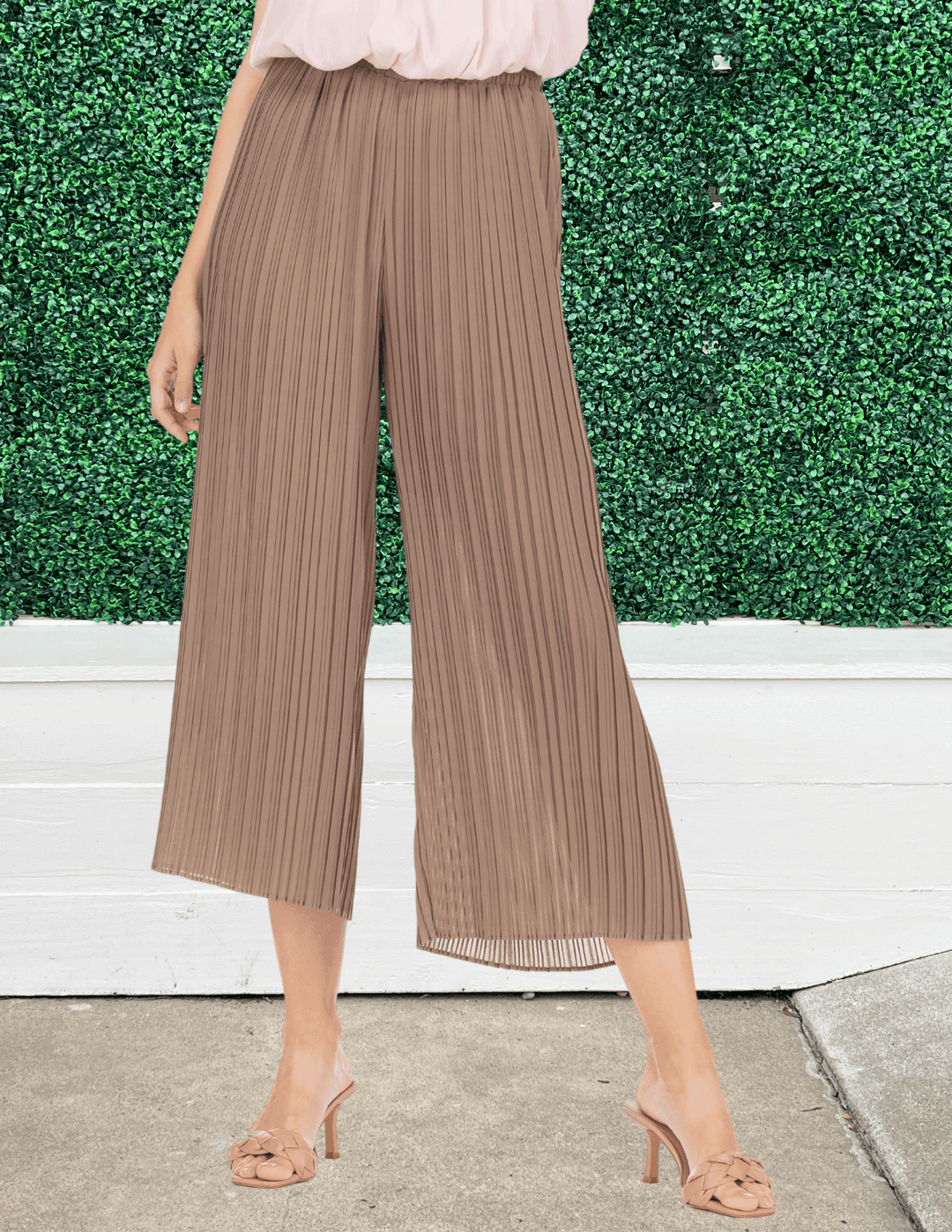 Copped Pleated Palazzo Pant  Women's Boutique Houston – Très Chic