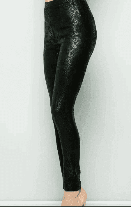 Plus Size Snakeskin Print Leggings – ICONOFLASH