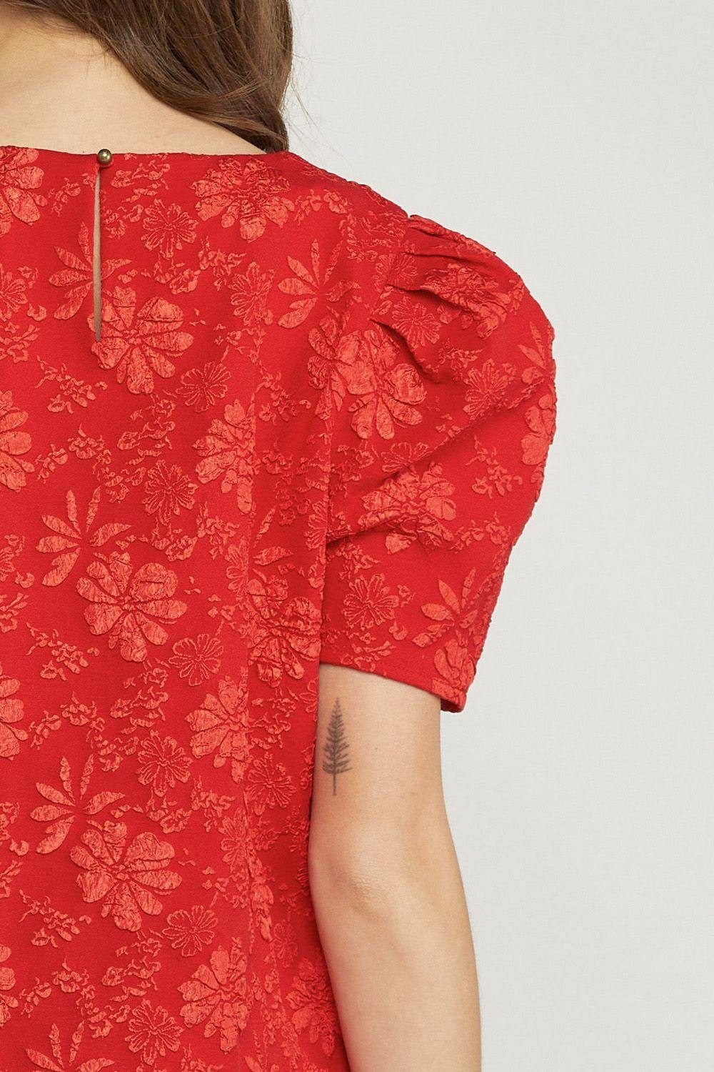 Floral Embossed Blouse – Très Chic Boutique Floral Embossed Blouse – Très Chic Boutique