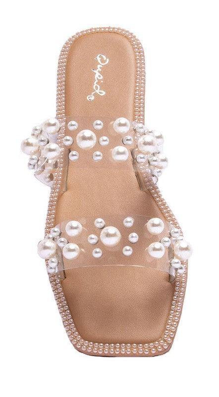Clear Pearl Detailed Sandal - Très Chic